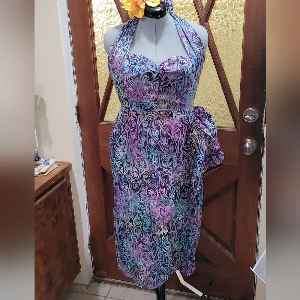 Tiki dress